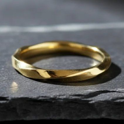 Skrutena%20obrucka